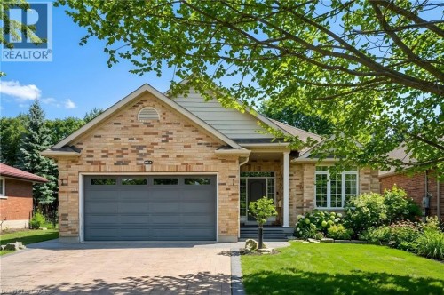 60A EASTVIEW Road  Guelph, ON N1E 1Z6