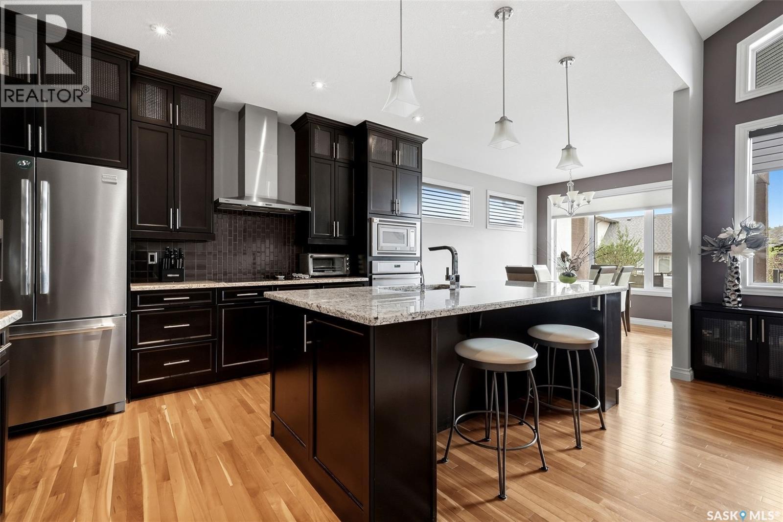 4127 Chuka Drive, Regina, SK - Indoor Photo Showing Kitchen With Upgraded Kitchen