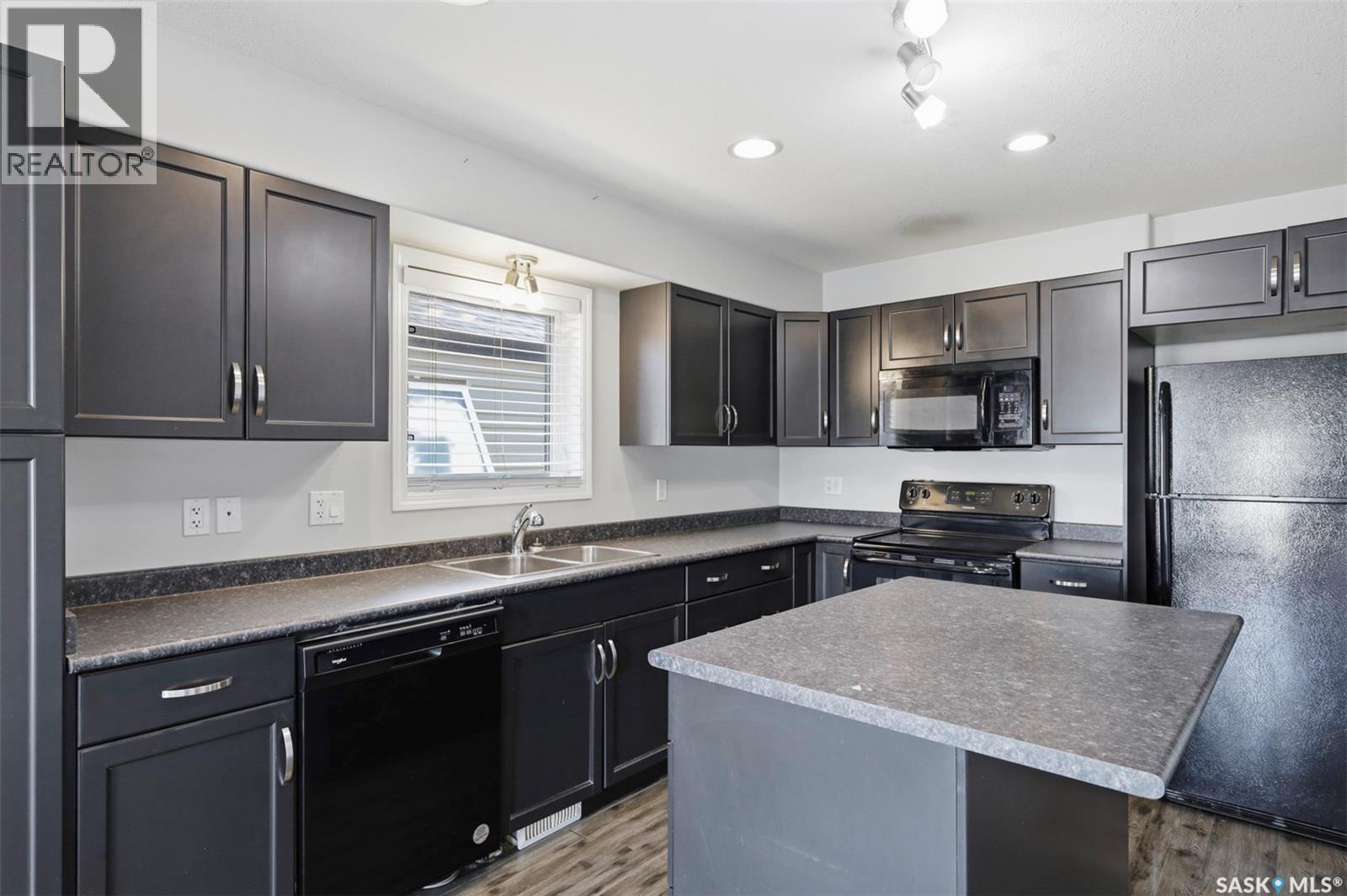 123 Henick Crescent, Saskatoon, SK
