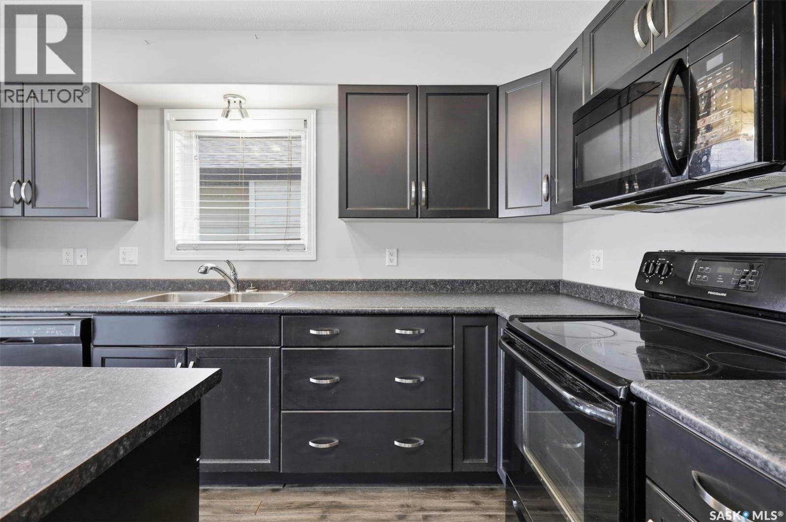 123 Henick Crescent, Saskatoon, SK