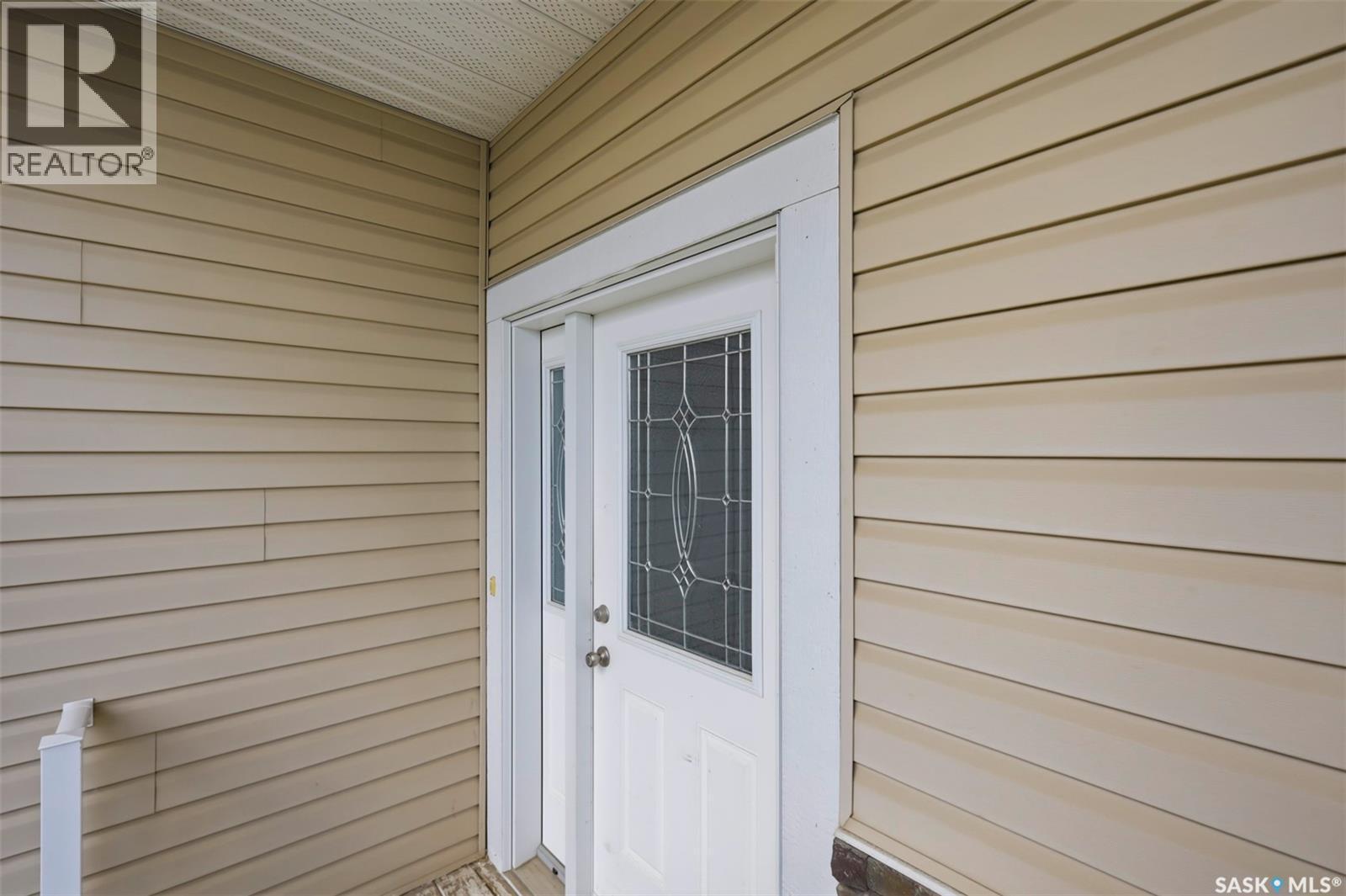 123 Henick Crescent, Saskatoon, SK