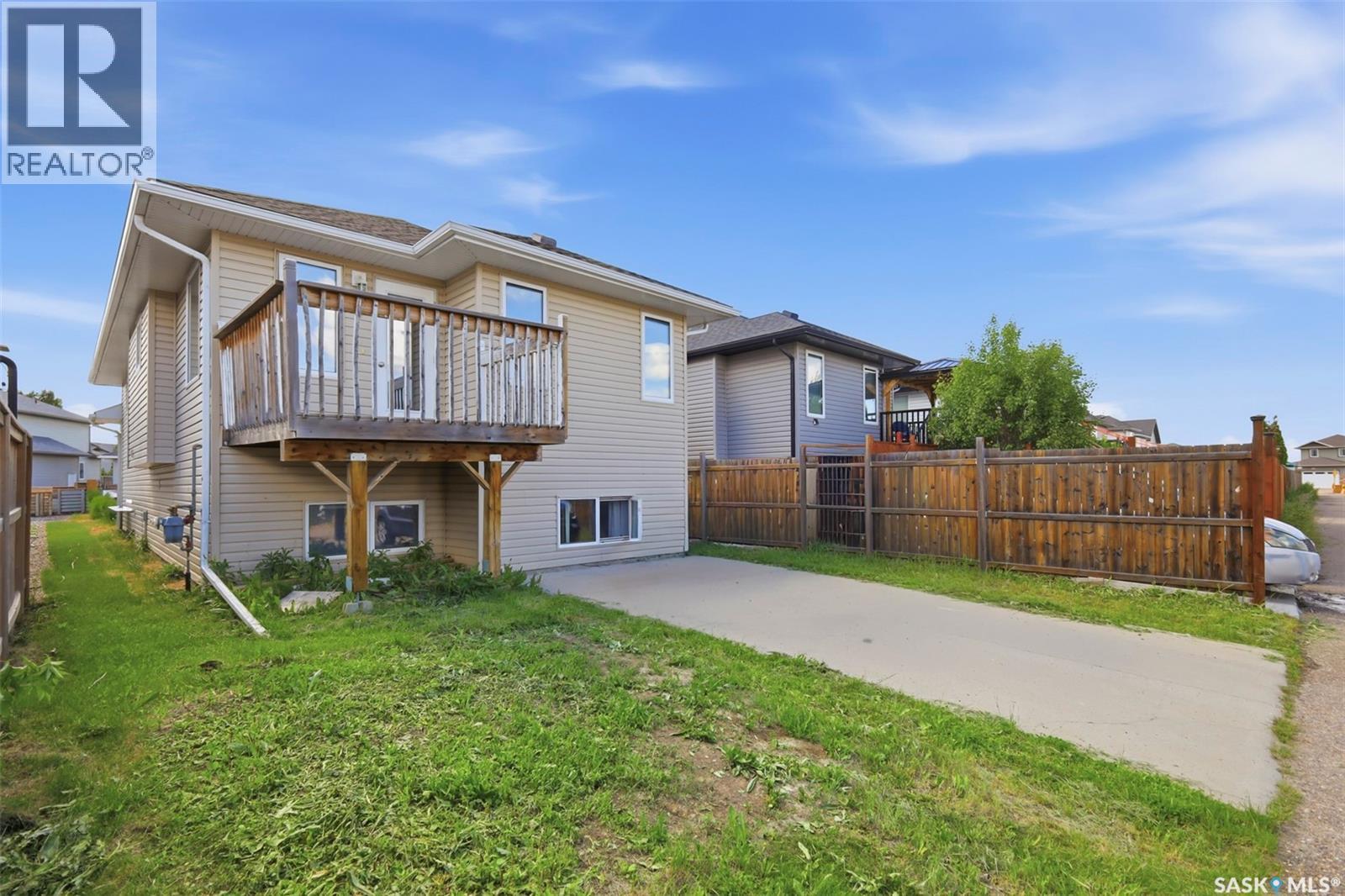 123 Henick Crescent, Saskatoon, SK