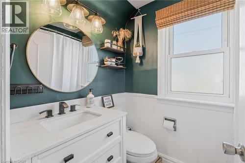 43 Woodbridge Road, Hamilton, ON 
