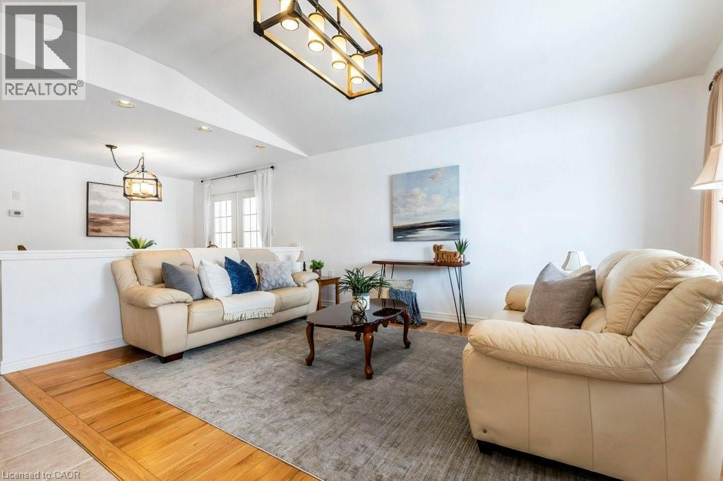62 Spadara Drive, Hamilton, ON