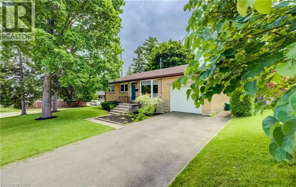 21 Culham Drive, Cambridge, ON - Outdoor