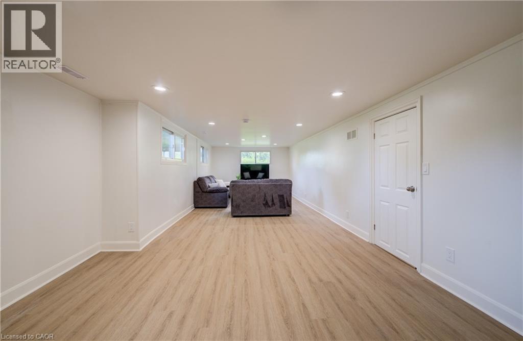 21 Culham Drive, Cambridge, ON - Indoor