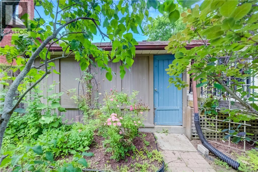 21 Culham Drive, Cambridge, ON - Outdoor