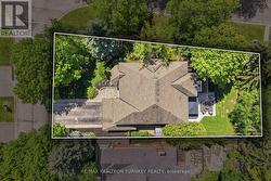 Mature trees & lots of privacy. -
