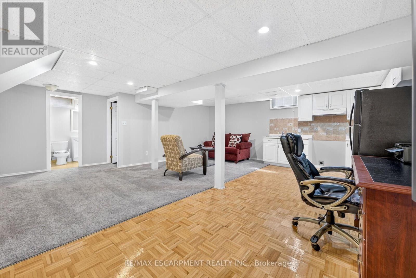51 Cabriolet Crescent, Hamilton, ON
