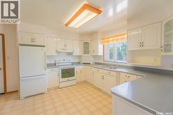 126 5th AVENUE W Gravelbourg, SK S0H 1X0