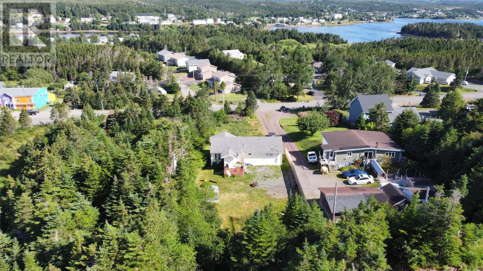 231-233 Creston Boulevard, Creston, NL - Outdoor With View