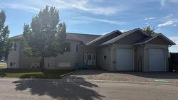 2324 1st Street Cranbrook, BC V1C 4N8