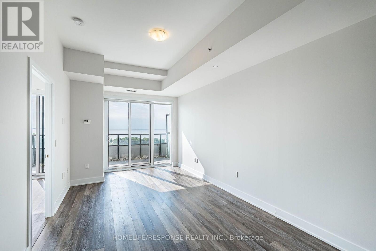 1008 - 20 Shore Breeze Drive, Toronto, ON