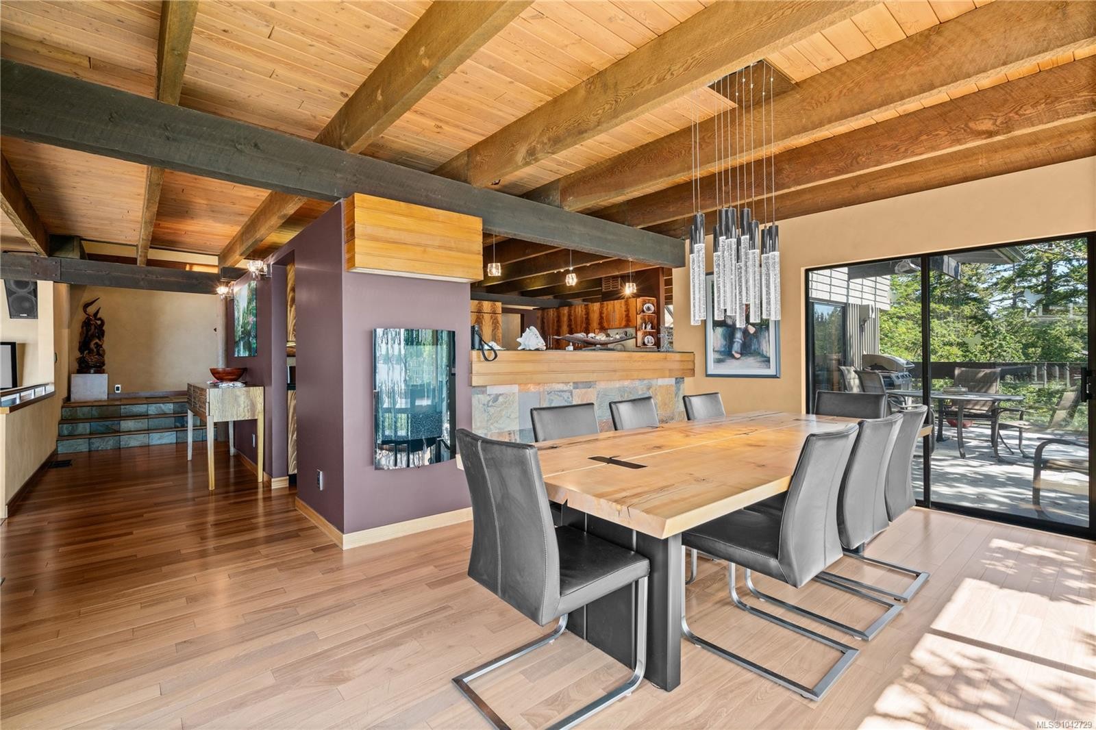 314 Bessborough Ave, View Royal, BC