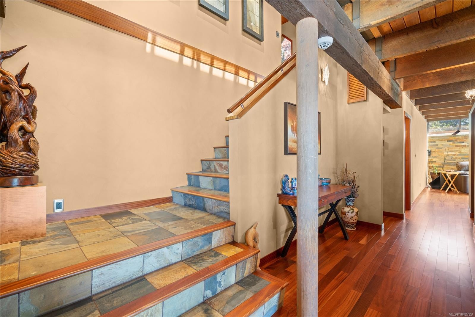 314 Bessborough Ave, View Royal, BC