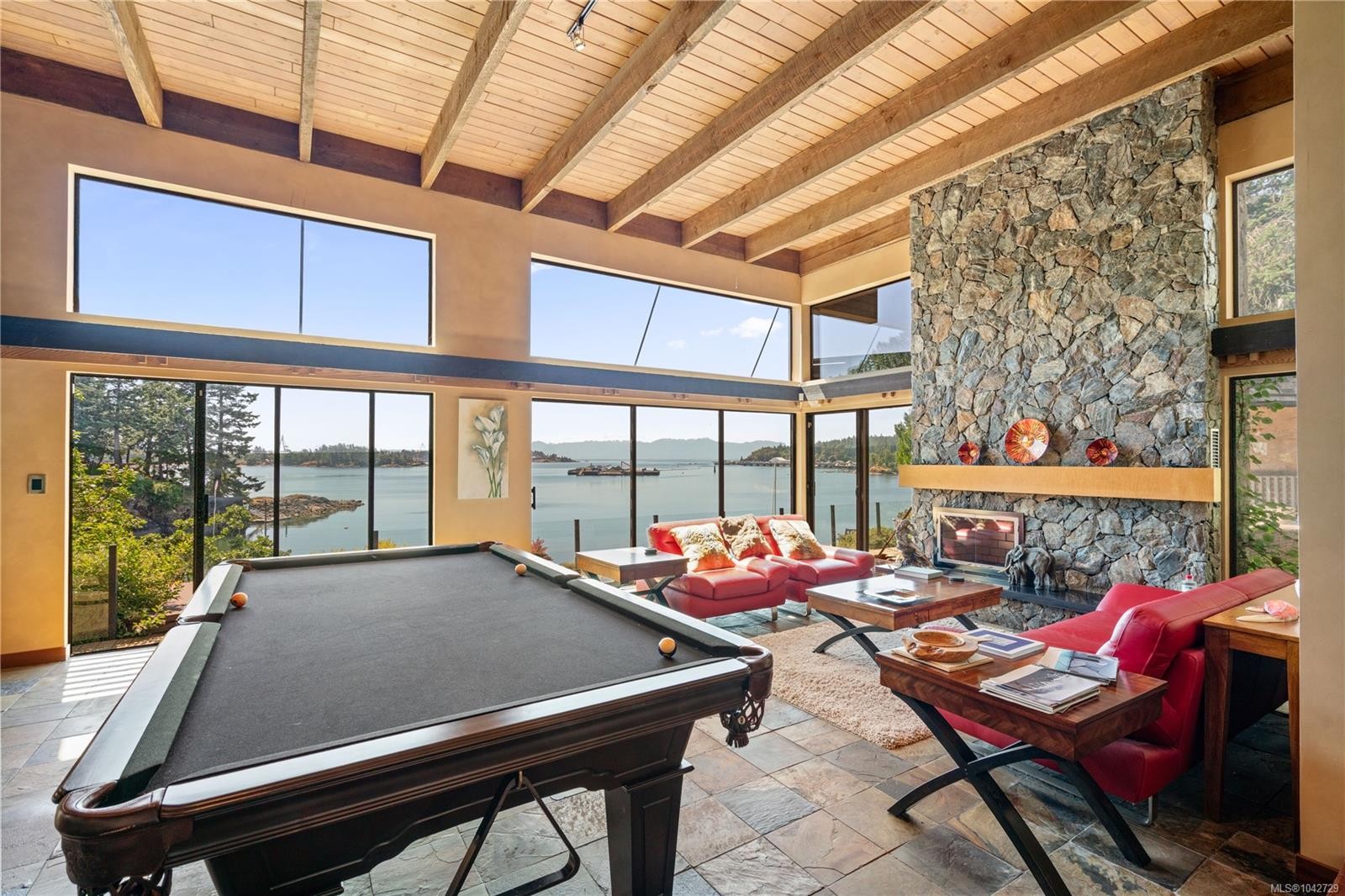 314 Bessborough Ave, View Royal, BC