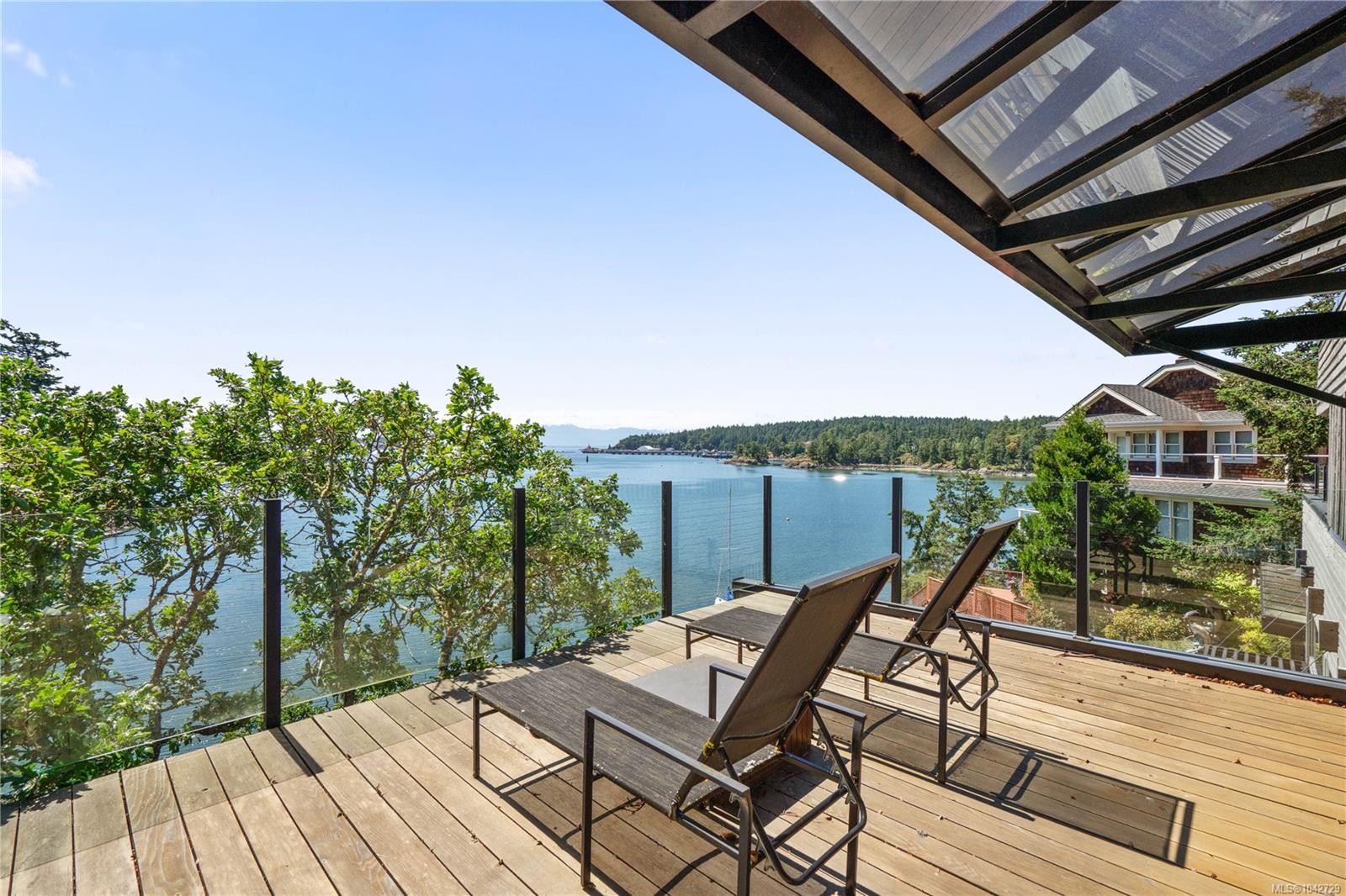 314 Bessborough Ave, View Royal, BC