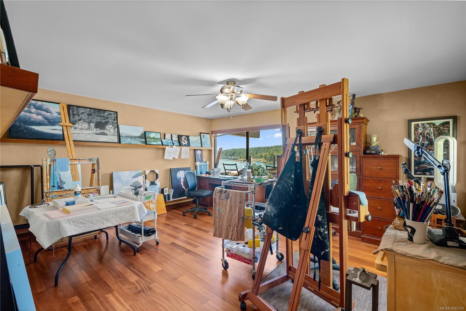 314 Bessborough Ave, View Royal, BC