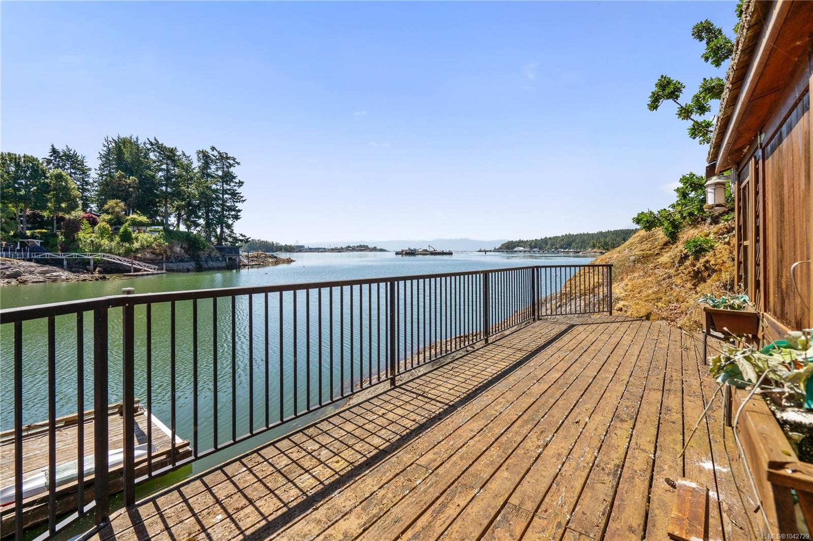 314 Bessborough Ave, View Royal, BC