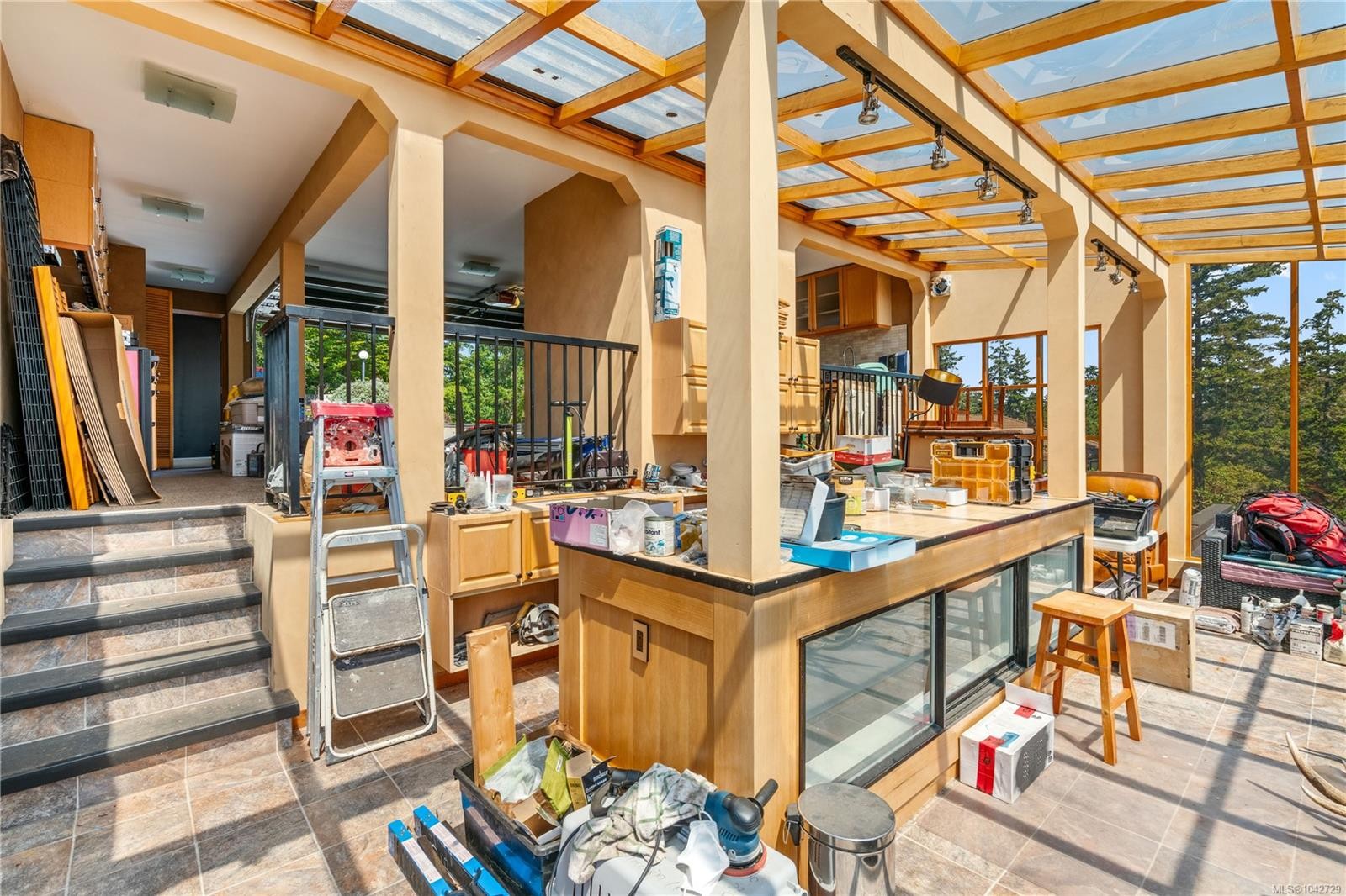 314 Bessborough Ave, View Royal, BC