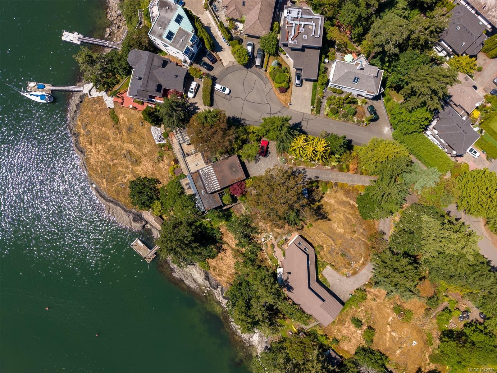 314 Bessborough Ave, View Royal, BC