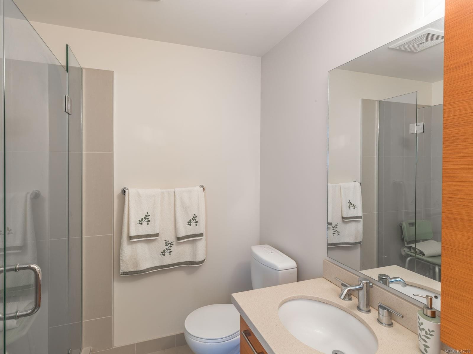 #1802-38 Front St, Nanaimo, BC
