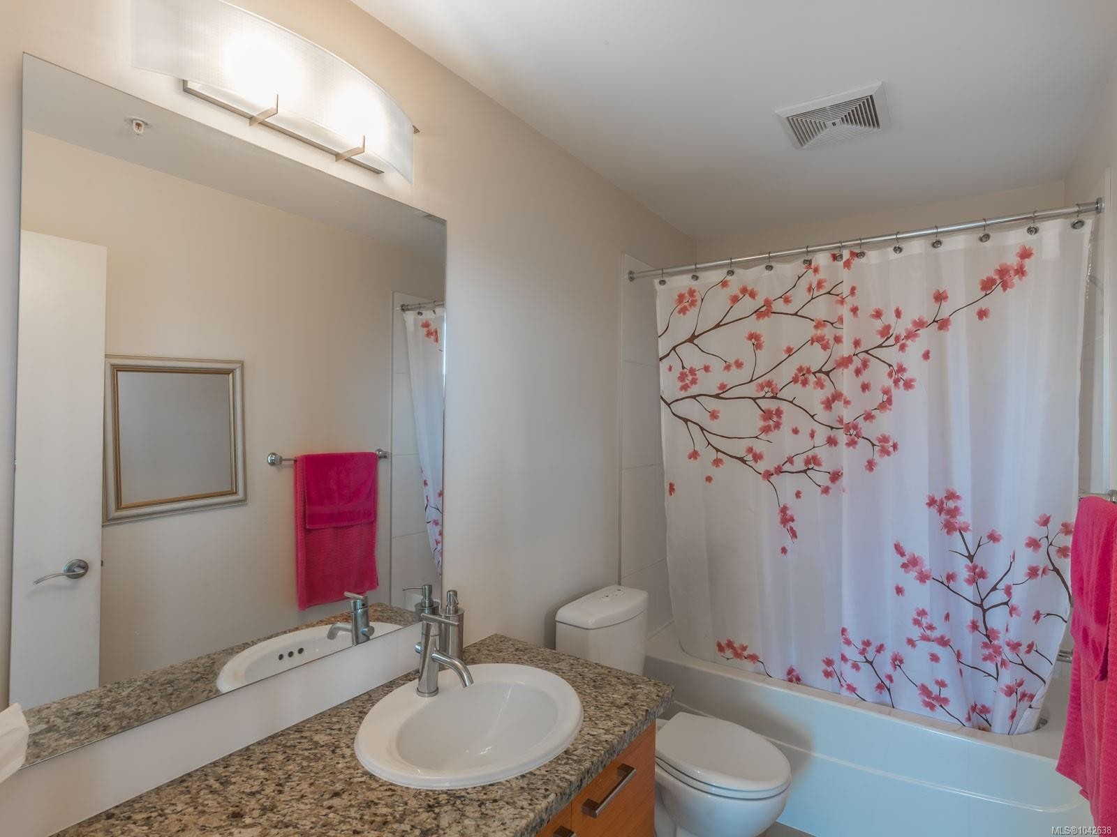 #1802-38 Front St, Nanaimo, BC
