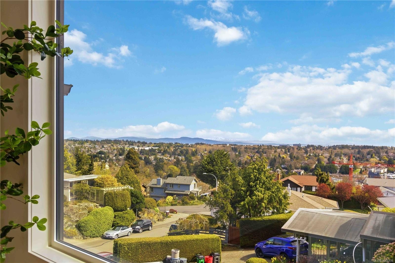 3700 Kootenay Pl, Saanich, BC