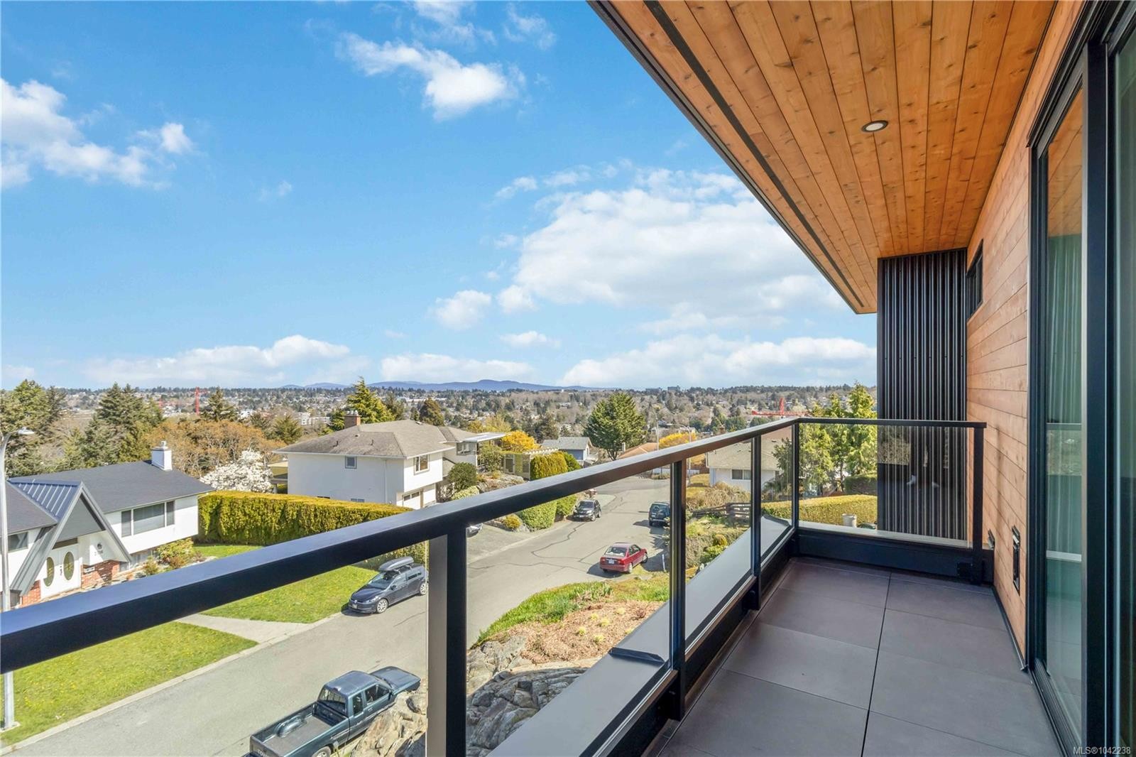 3700 Kootenay Pl, Saanich, BC