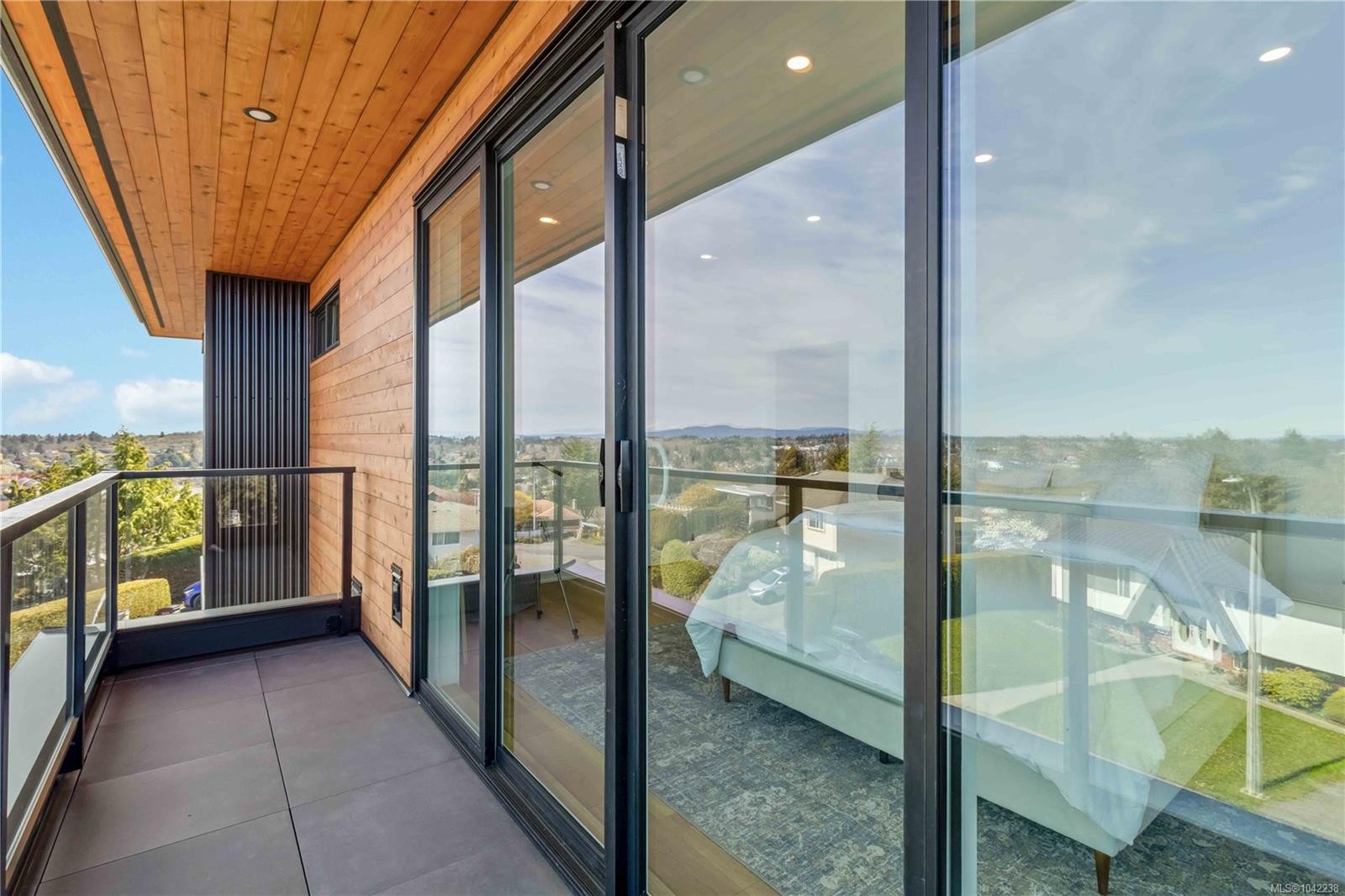 3700 Kootenay Pl, Saanich, BC