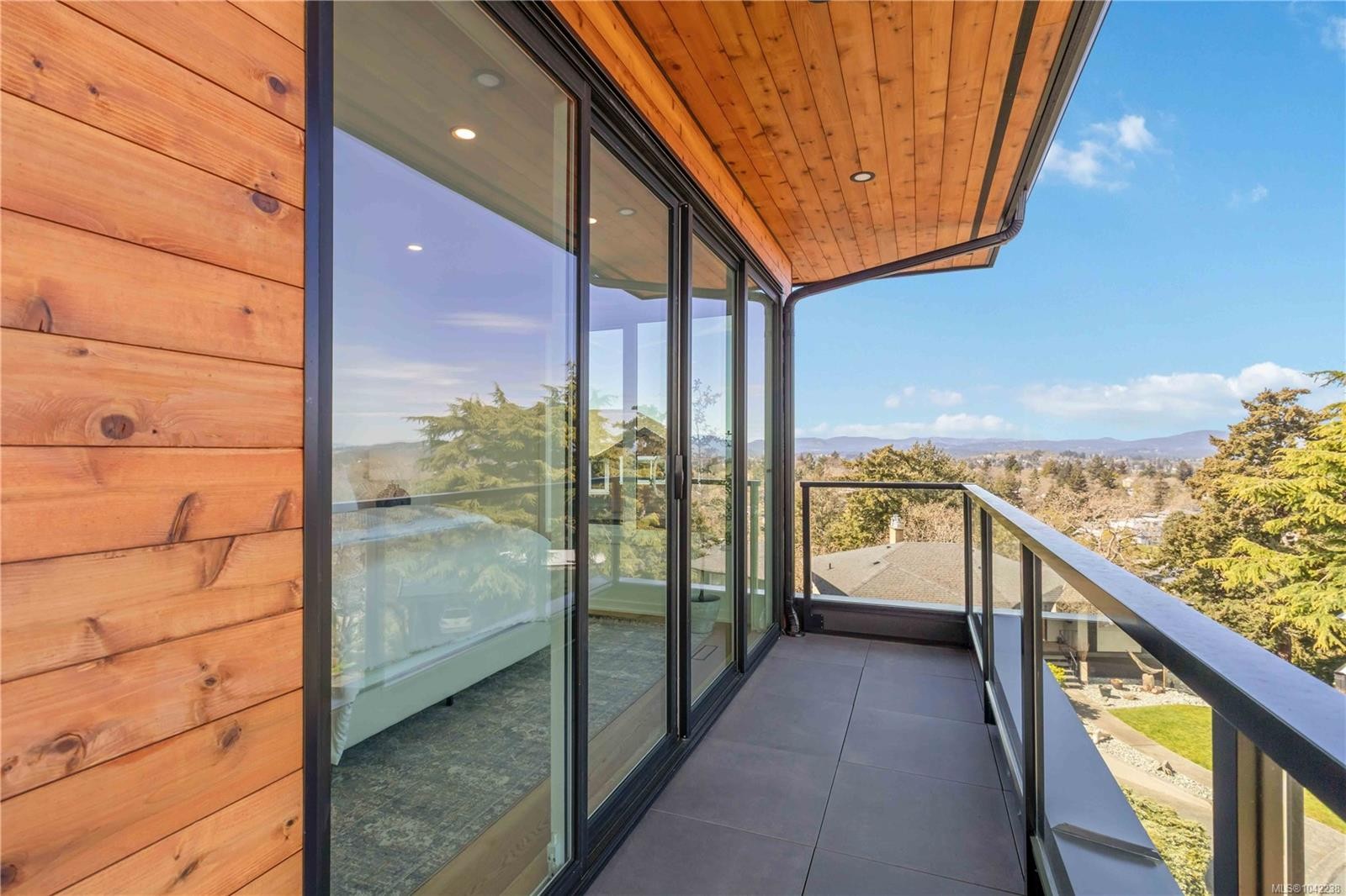 3700 Kootenay Pl, Saanich, BC