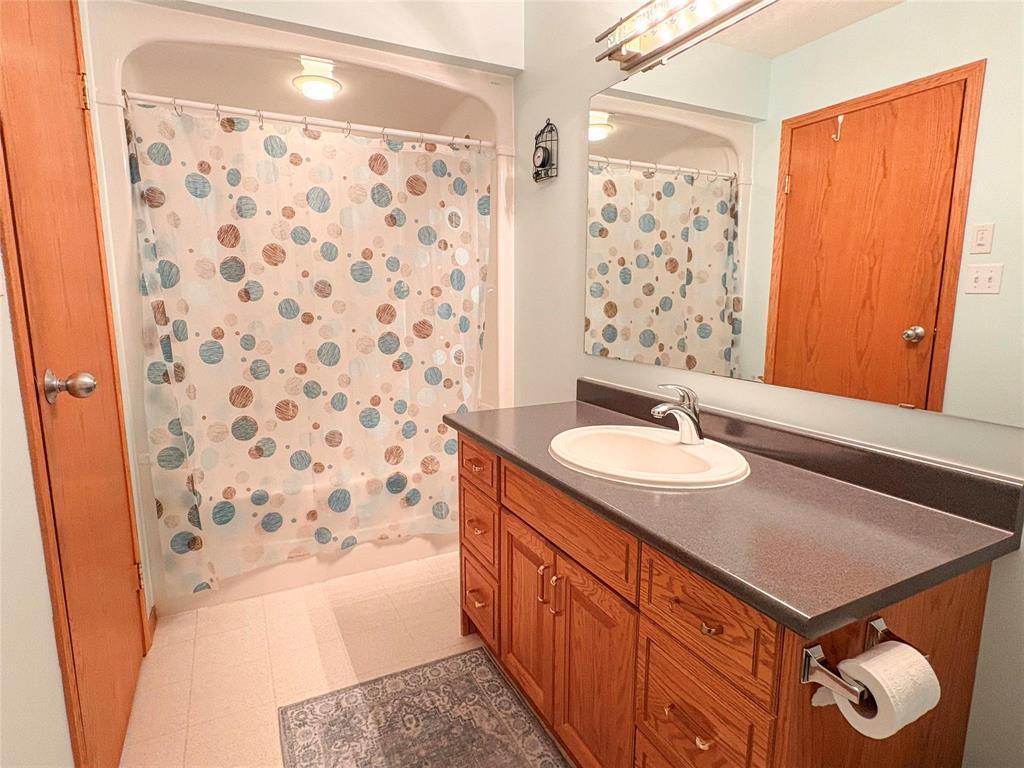 80 Walker Avenue, Forrest, MB