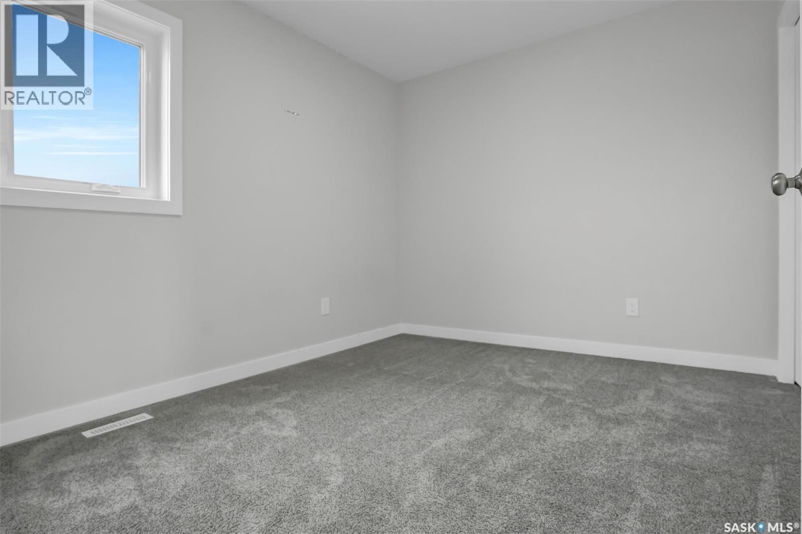 3229 Green Water Drive, Regina, SK