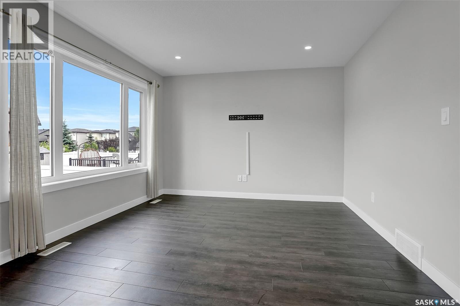 3229 Green Water Drive, Regina, SK
