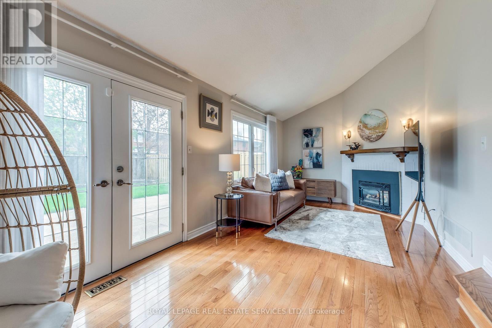3390 Chartrand Crescent, Mississauga, ON
