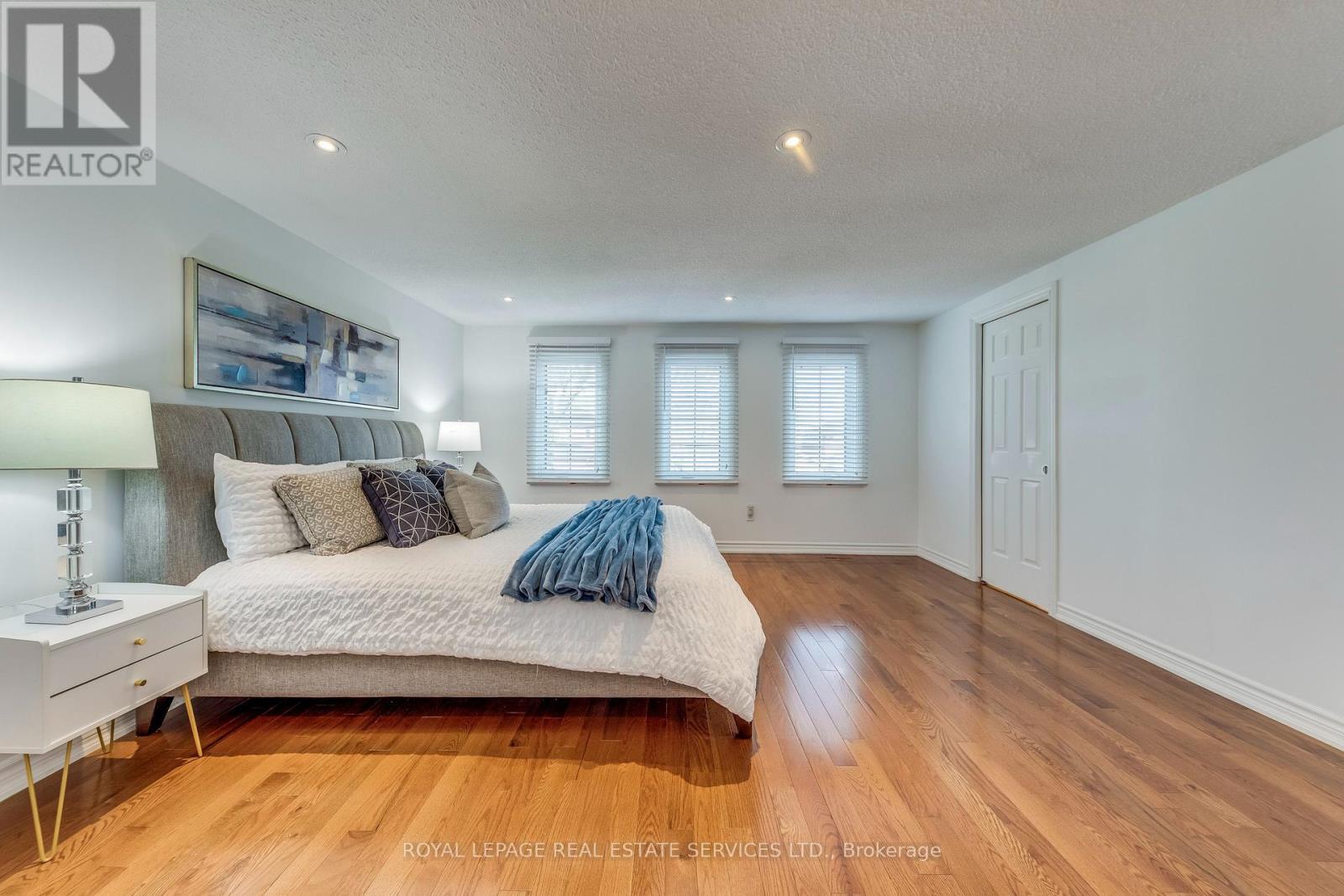 3390 Chartrand Crescent, Mississauga, ON