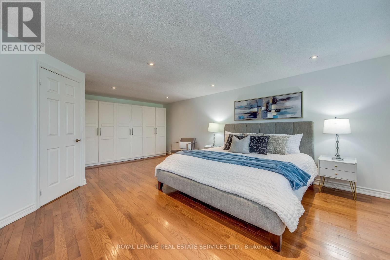 3390 Chartrand Crescent, Mississauga, ON