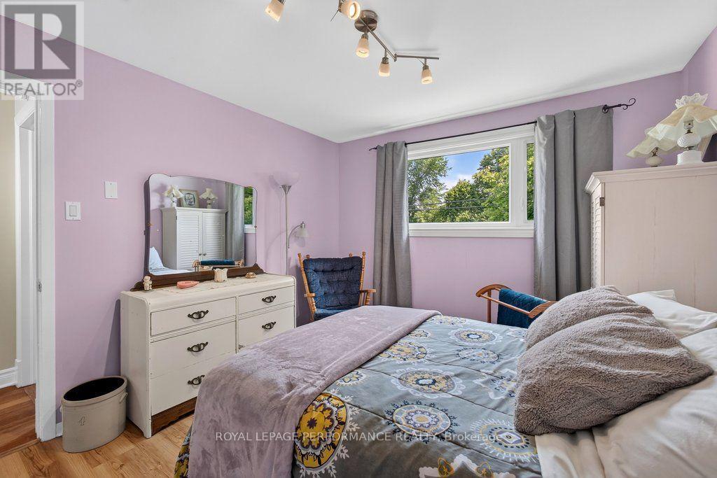 81 Front Road, Champlain, ON