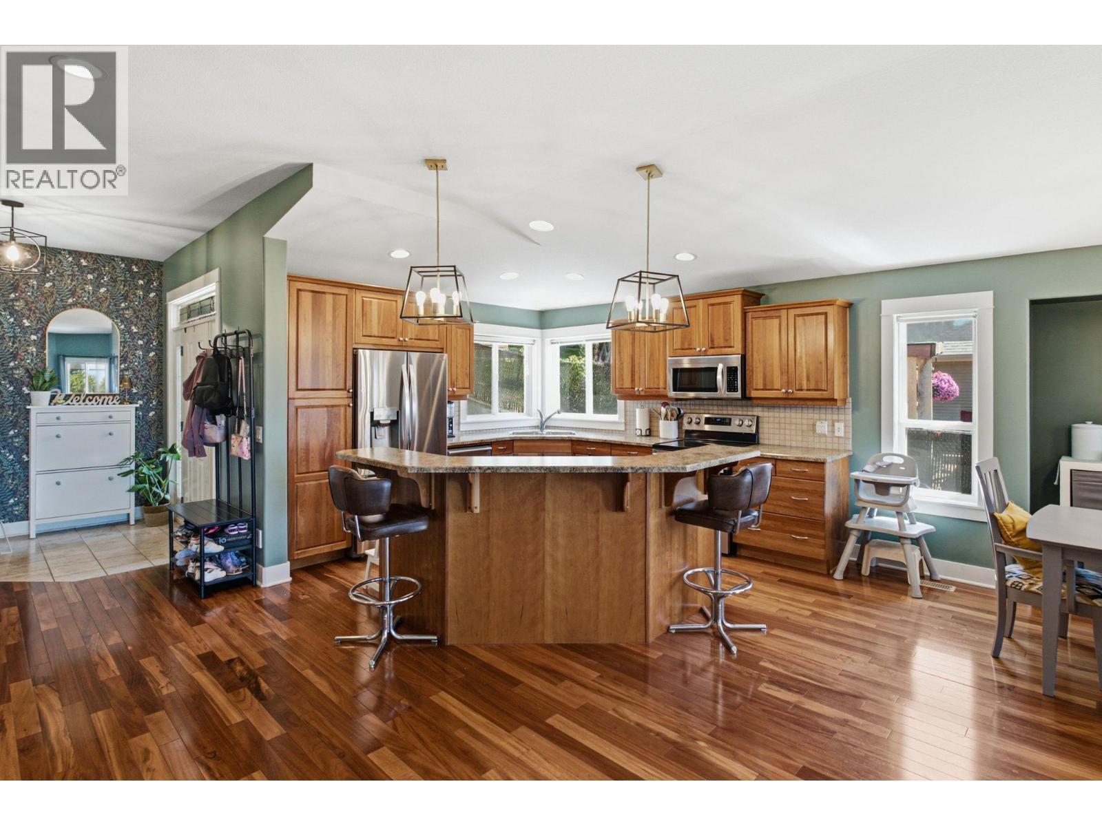 1115 Bentien Road, Kelowna, BC