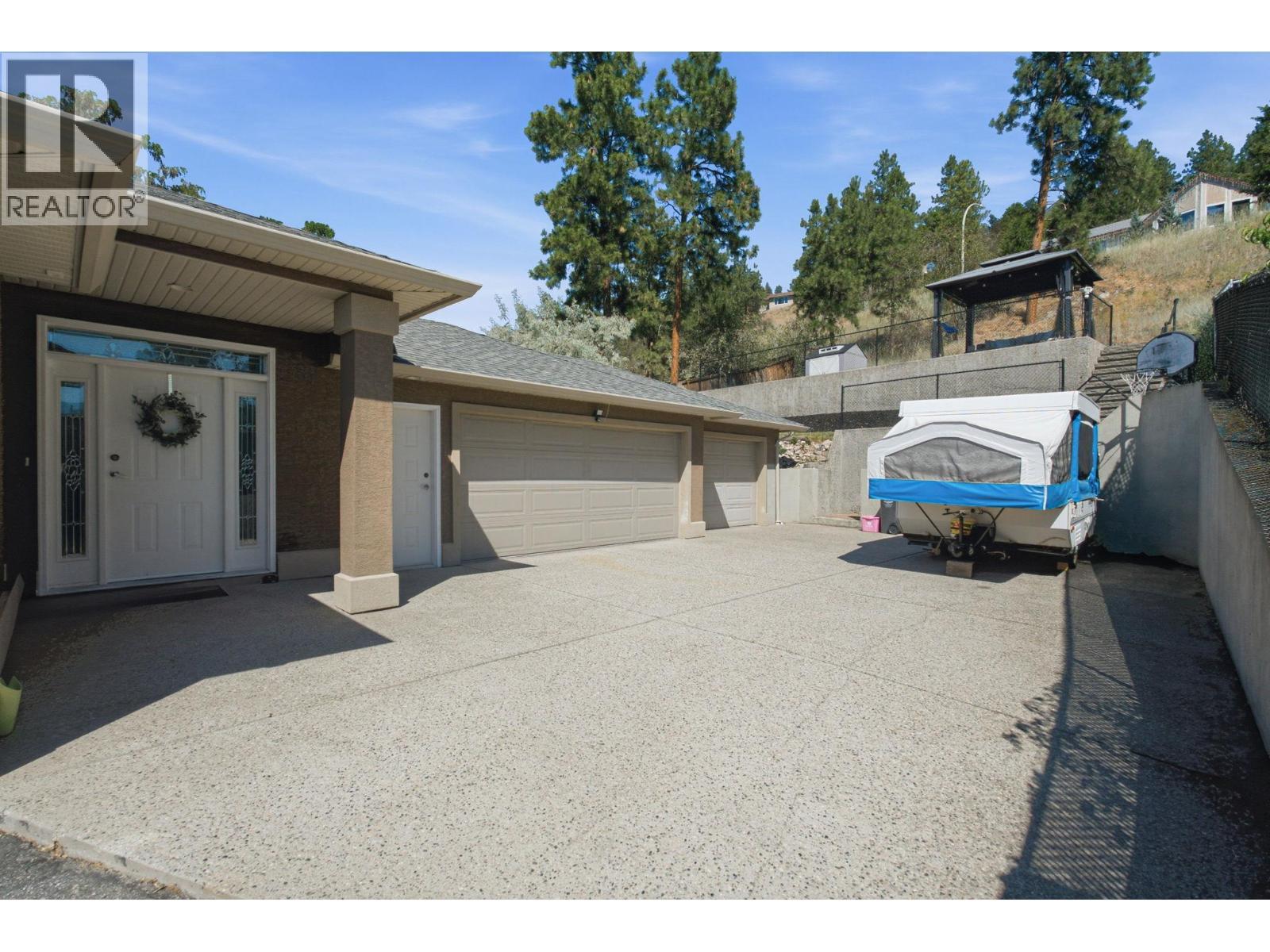 1115 Bentien Road, Kelowna, BC