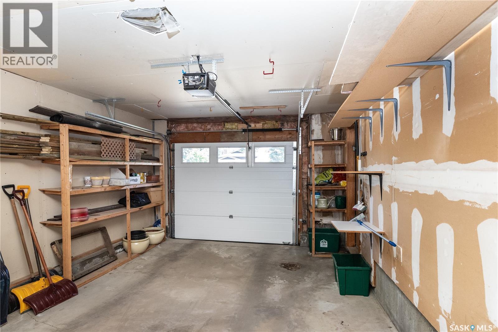 102 Wakaw Crescent, Saskatoon, SK