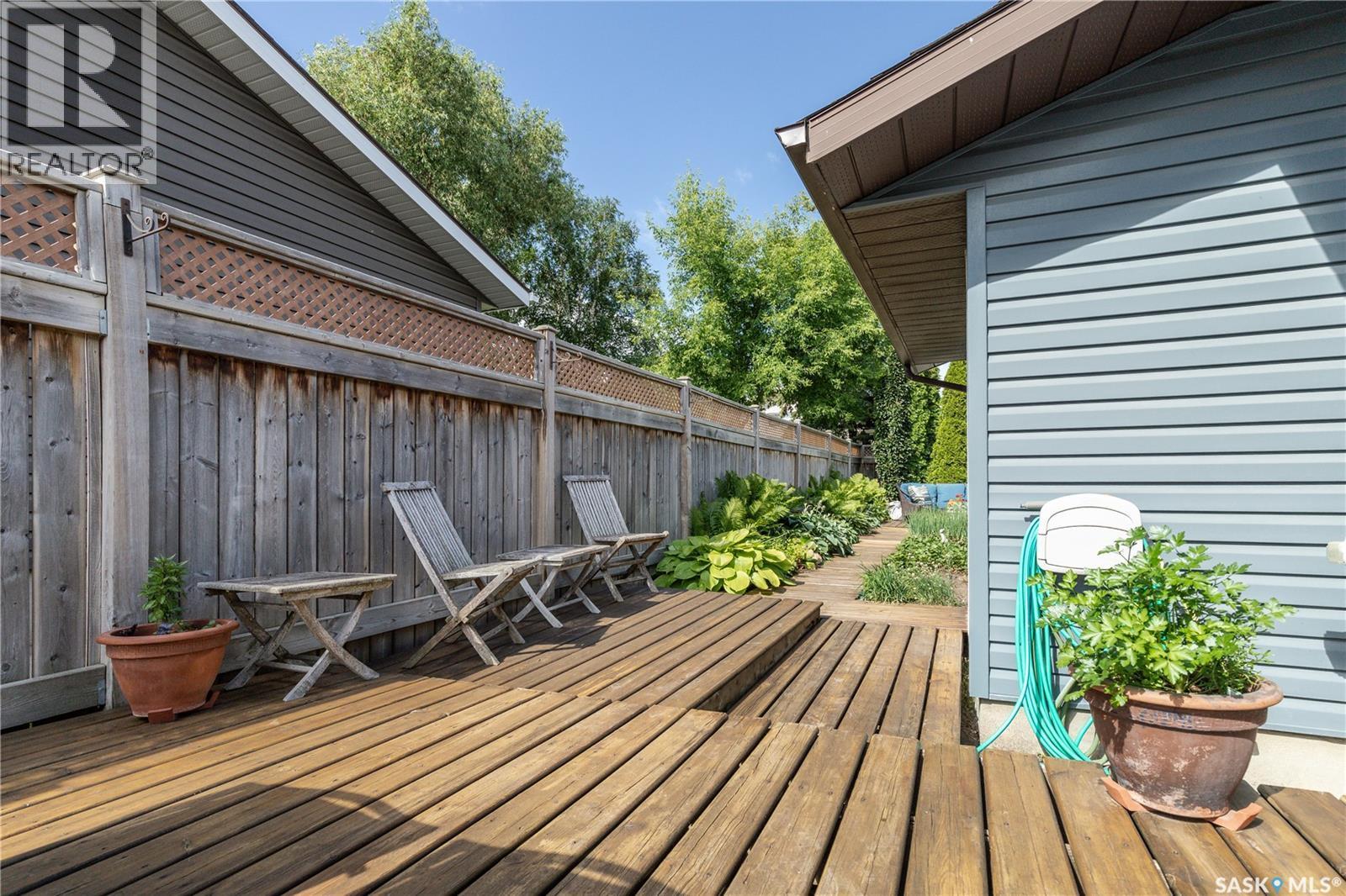 102 Wakaw Crescent, Saskatoon, SK