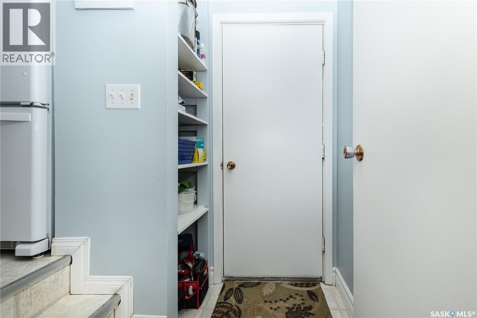 102 Wakaw Crescent, Saskatoon, SK
