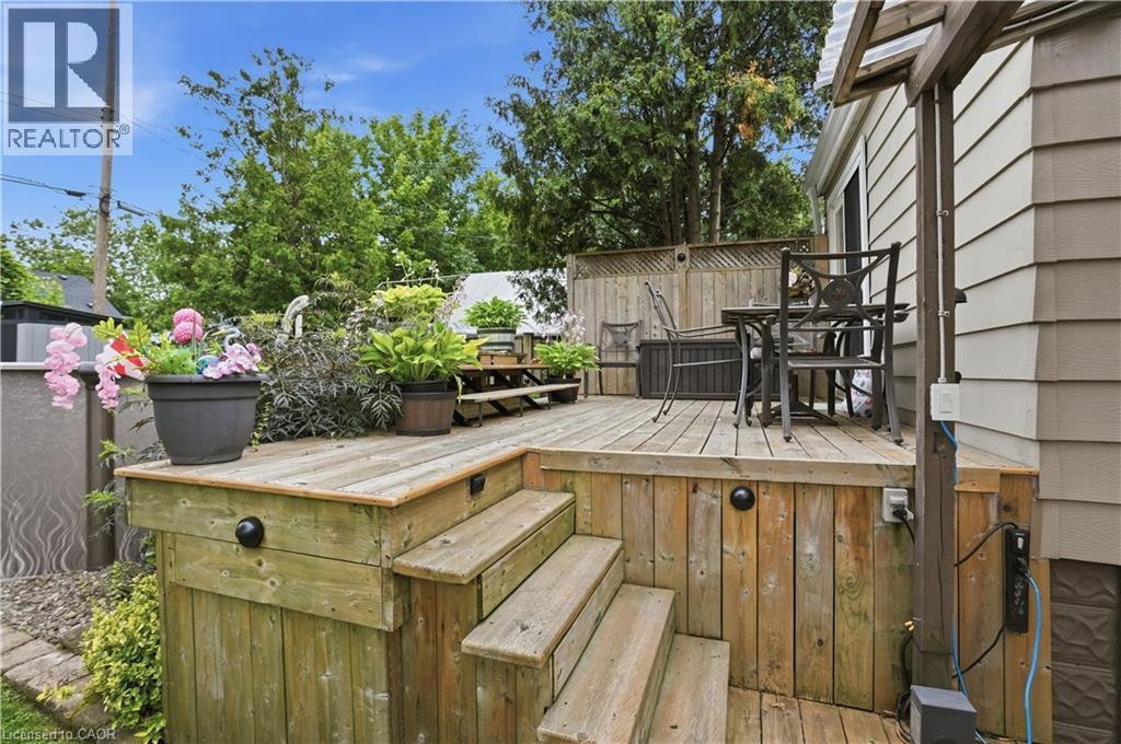 272 Adeline Avenue, Hamilton, ON