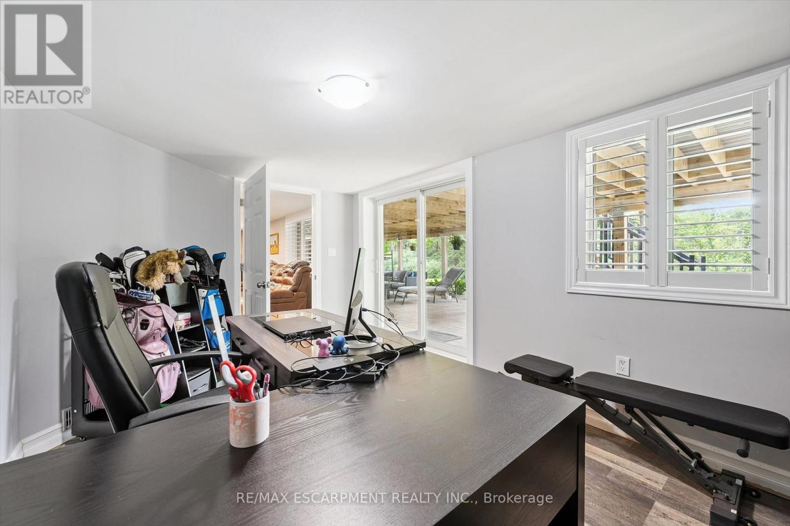 98 Stonybrook Drive, Kitchener, ON
