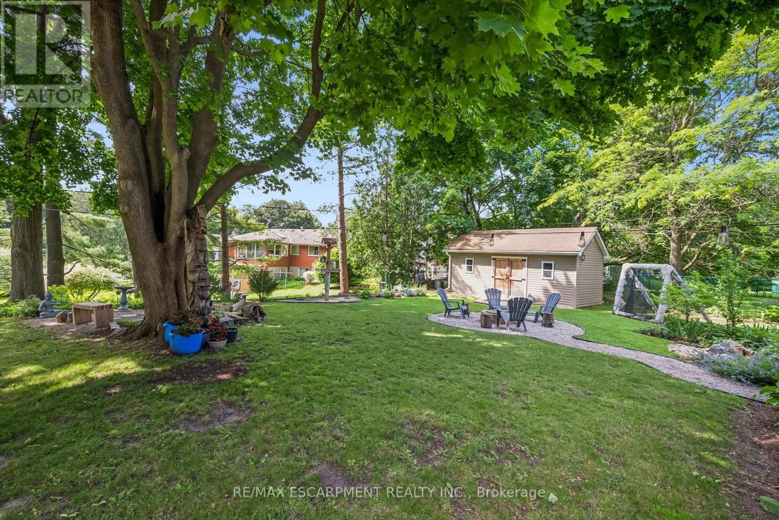 98 Stonybrook Drive, Kitchener, ON