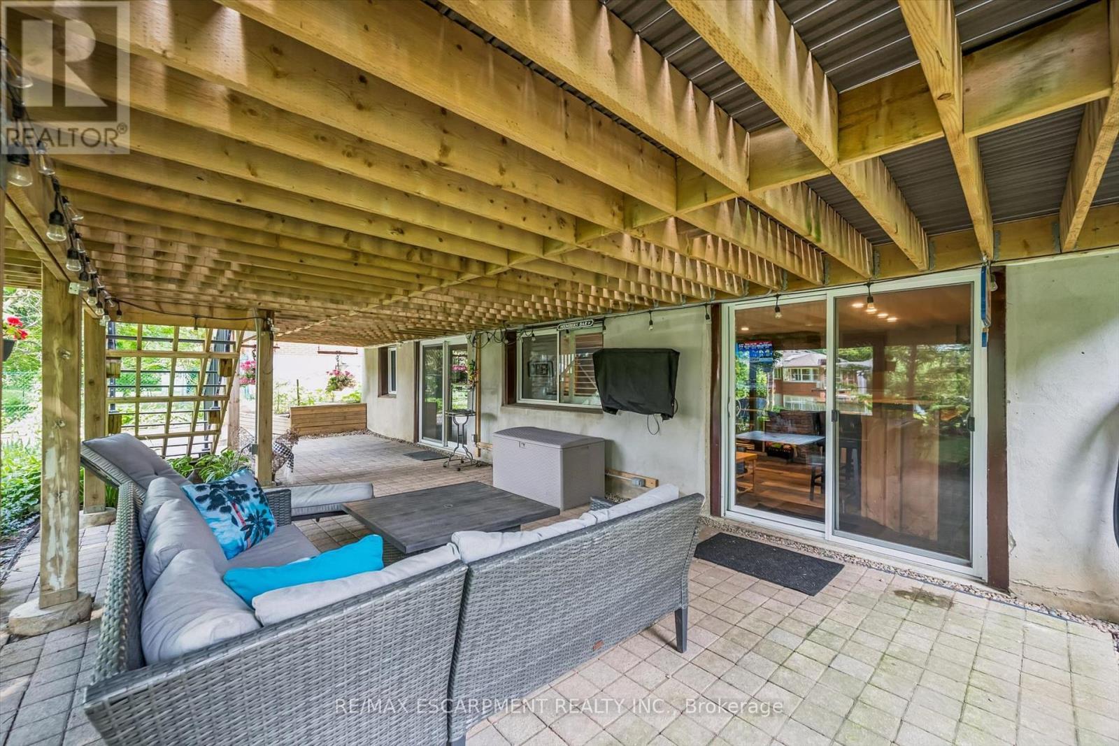 98 Stonybrook Drive, Kitchener, ON