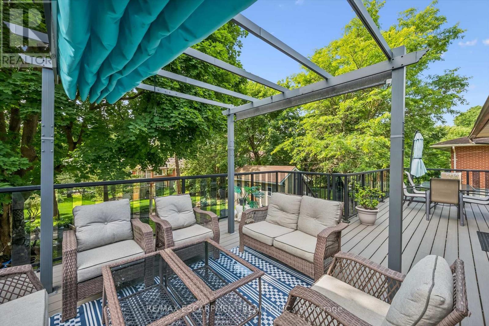 98 Stonybrook Drive, Kitchener, ON
