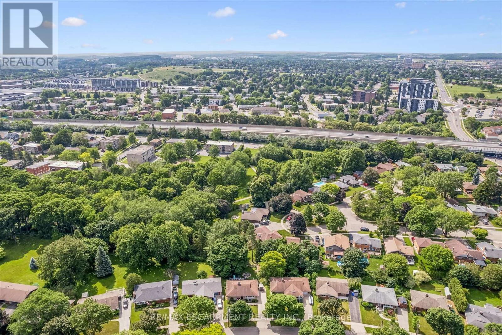 98 Stonybrook Drive, Kitchener, ON