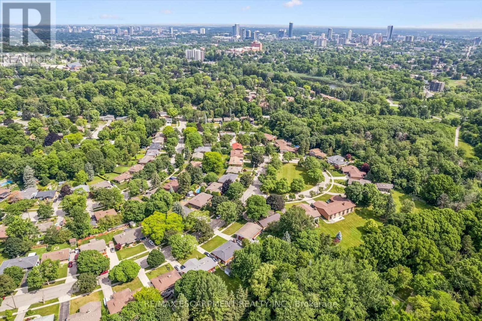98 Stonybrook Drive, Kitchener, ON